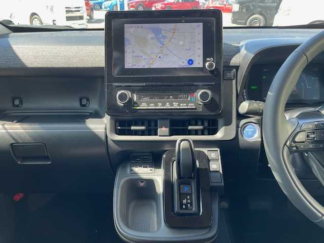 トヨタ シエンタ ハイブリッド Z 長崎県 2023(令5)年 4.3万km ホワイトパールクリスタルシャイン 純正ディスプレイオーディオ/ナビ/USB/BT/Mira cast/パノラミックビューモニター/モデリスタエアロ/両側パワースライドドア/トヨタセーフティセンス/レーダークルーズコントロール/ブラインドスポットモニター/オートマチックハイビーム/LEDヘッドライト/コーナーセンサー前後/ビルトインETC2.0