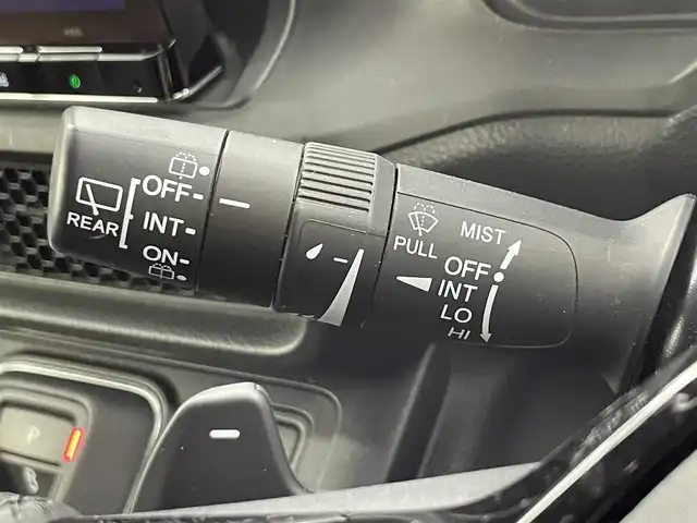 ホンダ ステップワゴン スパーダ eHEV 福井県 2022(令4)年 6.4万km プラチナホワイトパール ワンオーナー/純正11.4インチデイスプレイナビ/【AM/FM/CD/DVD/Bluetooth/フルセグTV】/バックカメラ/ETC/両側パワースライドドア/ホンダセンシング/・衝突軽減ブレーキ/・車線逸脱警報機能/・クルーズコントロール（追従有）/・レーンキープアシスト/電動リアゲート/ドライブレコーダー（前後）/ハーフレザーシート/シートヒーター（運転席/助手席）/オートライト/LEDヘッドライド/プッシュスタート/スマートキー