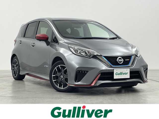 日産 ノート e－パワー ニスモ 群馬県 2017(平29)年 6.8万km ダークメタルグレー 純正ナビ　全周囲カメラ　電子ミラー　ＥＴＣ　ニスモ専用革巻きステアリング　プッシュスタートボタン　スマートキー　衝突被害軽減ブレーキ　レーンアシスト　ドライブレコーダー　ＬＥＤヘッドライト　禁煙