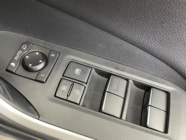 トヨタ ＲＡＶ４ G Zパッケージ 富山県 2021(令3)年 1.6万km センシュアルレッドマイカ 4WD/純正ナビ（AM/FM/USB/BT/Miracast）/フルセグTV/アラウンドビューモニター/フロント/サイド/リアモデリスタエアロ/デジタルインナーミラー/レーダークルーズコントロール/プリクラッシュセーフティ/レーンディパーチャーアラート/ブラインドスポットモニター/アダプティブハイビーム/LEDヘッドライト/クリアランスソナー/電動リアゲート/ETC/ドライブレコーダー前後/レザーシート/前席シートヒーター/ステアリングヒーター/社外フロアマット/純正19インチAW