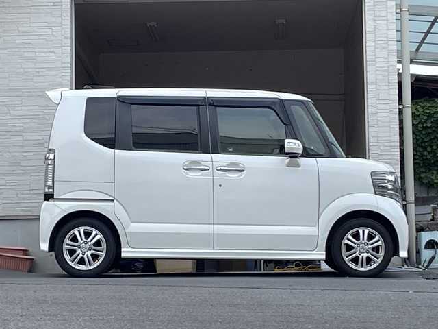 ホンダ Ｎ ＢＯＸ カスタム G Lパッケージ 大分県 2012(平24)年 4.9万km プレミアムホワイトパール ワンオーナー /パワースライドドア/社外ETC/純正フロアマット/純正ナビ/地デジ/オートライト/横滑り防止装置/バックカメラ