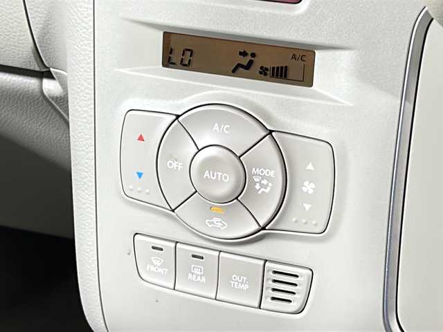 スズキ ラパン ＬＣ L 広島県 2022(令4)年 1.7万km ノクターンブルーパール スズキセーフティサポート/純正ディスプレイオーディオ/・Bluetooth/USB/バックカメラ/革巻きステアリング/ステアリングスイッチ/コーナーセンサー/シートヒーター/ハーフレザーシート/スマートキー/プッシュスタート/LEDヘッドライト/純正フロアマット