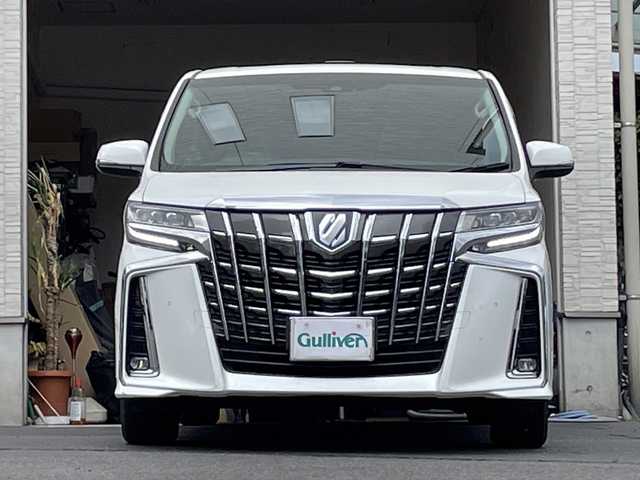 トヨタ アルファードハイブリット SR Cパッケージ 大分県 2021(令3)年 6.8万km ホワイトパールクリスタルシャイン ワンオーナー /サンルーフ/全方位カメラ/JBLサラウンドシステム/両側パワースライドドア /レザーシート/純正ナビ/フルセグTV/Bluetooth/純正17インチアルミホイール/純正フロアマット/純正ビルトインETC/純正LEDヘッドライト/オートライト/オートマチックハイビーム/純正フリップダウンモニター/デジタルインナーミラー/衝突被害軽減ブレーキ/横滑り防止装置/シートヒーター/ベンチレーションシステム/電動リアゲート/クルーズコントロール/スペアキー/スマートキー/4WD/MTモード付きAT