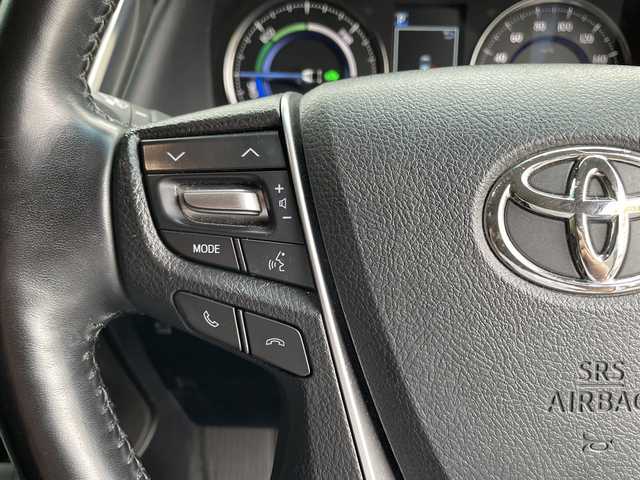 トヨタ アルファードハイブリット SR Cパッケージ 大分県 2021(令3)年 6.8万km ホワイトパールクリスタルシャイン ワンオーナー /サンルーフ/全方位カメラ/JBLサラウンドシステム/両側パワースライドドア /レザーシート/純正ナビ/フルセグTV/Bluetooth/純正17インチアルミホイール/純正フロアマット/純正ビルトインETC/純正LEDヘッドライト/オートライト/オートマチックハイビーム/純正フリップダウンモニター/デジタルインナーミラー/衝突被害軽減ブレーキ/横滑り防止装置/シートヒーター/ベンチレーションシステム/電動リアゲート/クルーズコントロール/スペアキー/スマートキー/4WD/MTモード付きAT