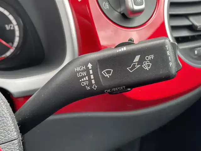 フォルクスワーゲン ザ・ビートル デザイン 石川県 2015(平27)年 4.9万km 赤 純正ナビ/（Bluetooth/TV）/バックカメラ/MTモード付AT/ETC/プッシュスタート/フロアマット/純正アルミホイール/スペアキー×１