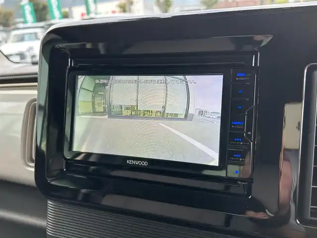 スズキ ワゴンＲ スマイル HYBRID X 愛媛県 2022(令4)年 0.8万km シフォンアイボリーメタリック 社外7インチナビ/CD/DVD/Bluetooth/フルセグTV/USB/バックカメラ/両側パワースライドドア/スズキセーフティサポート/デュアルカメラブレーキサポート/車線逸脱警報/前後誤発進抑制機能/ふらつき警報/先行車発進お知らせ機能/シートヒーター/オートライト/LEDヘッドライト/フロントフォグ/ETC/プッシュスタート