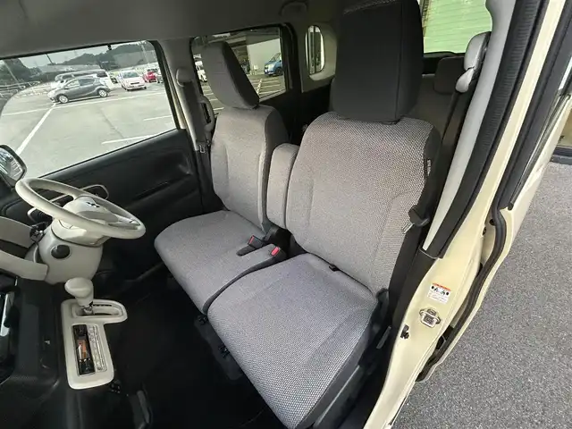 スズキ ワゴンＲ スマイル HYBRID X 愛媛県 2022(令4)年 0.8万km シフォンアイボリーメタリック 社外7インチナビ/CD/DVD/Bluetooth/フルセグTV/USB/バックカメラ/両側パワースライドドア/スズキセーフティサポート/デュアルカメラブレーキサポート/車線逸脱警報/前後誤発進抑制機能/ふらつき警報/先行車発進お知らせ機能/シートヒーター/オートライト/LEDヘッドライト/フロントフォグ/ETC/プッシュスタート
