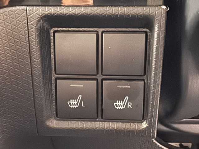 ダイハツ タント カスタム X スタイルセレクション 兵庫県 2022(令4)年 4万km ブラックマイカメタリック 社外HDDナビ(CD/DVD/AM/FM/Bluetooth/フルセグ)/バックカメラ/両側パワースライドドア/シートヒーター/LEDヘッドライト/オートライト/純正14インチアルミホイール/純正フロアマット/前後コーナーセンサー/ETC/スマートキー