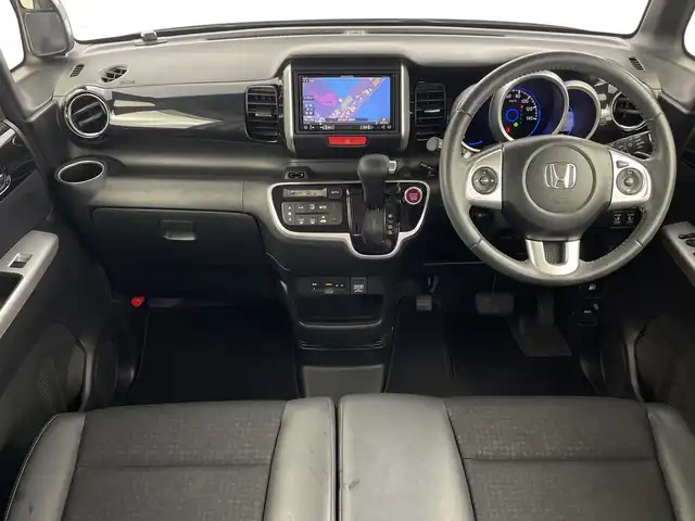ホンダ Ｎ ＢＯＸ カスタム G ターボ Lパッケージ 鹿児島県 2016(平28)年 4.3万km プレミアムホワイトパールⅡ 社外SDナビ/（AM/FM/CD/DVD/Bluetooth/フルセグ）/バックカメラ/クルーズコントロール/パドルシフト/両側パワースライドドア /スマートキー /ETC/AAC/純正15インチAW/純正ドアバイザー/ドアバイザー/LEDヘッドライト/リアサンシェード