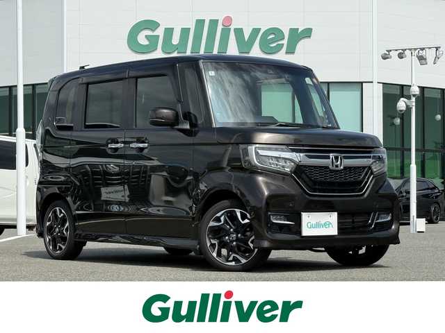 ホンダ Ｎ ＢＯＸ カスタム G L ターボ ホンダセンシング 佐賀県 2018(平30)年 5.1万km プレミアムグラマラスブロンズP 純正8型ナビゲーション/・AM/FM/CD/DVD/BT/フルセグ//・Apple Car Play/Android Auto//・バックカメラ/両側パワースライドドア/純正前方ドライブレコーダー/レーダー探知機/社外アルミペダル/純正フロアマット/LEDヘッドライト/・オートマチックハイビーム/純正15インチアルミホイール/ビルトインETC/ハーフレザーシート/後席サンシェード/パドルシフト/USB入力端子/ホンダセンシング/Honda SENSING/・衝突軽減ブレーキ/・誤発進抑制機能（前方・後方）/・車線維持支援システム（LKAS）/・先行車発進お知らせ機能/・標識認識機能/・オートハイビーム/・VSA（車両安定制御システム）/・エマージェンシーストップシグナル/・ヒルスタートアシスト機能