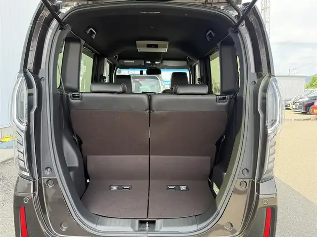 ホンダ Ｎ ＢＯＸ カスタム G L ターボ ホンダセンシング 佐賀県 2018(平30)年 5.1万km プレミアムグラマラスブロンズP 純正8型ナビゲーション/・AM/FM/CD/DVD/BT/フルセグ//・Apple Car Play/Android Auto//・バックカメラ/両側パワースライドドア/純正前方ドライブレコーダー/レーダー探知機/社外アルミペダル/純正フロアマット/LEDヘッドライト/・オートマチックハイビーム/純正15インチアルミホイール/ビルトインETC/ハーフレザーシート/後席サンシェード/パドルシフト/USB入力端子/ホンダセンシング/Honda SENSING/・衝突軽減ブレーキ/・誤発進抑制機能（前方・後方）/・車線維持支援システム（LKAS）/・先行車発進お知らせ機能/・標識認識機能/・オートハイビーム/・VSA（車両安定制御システム）/・エマージェンシーストップシグナル/・ヒルスタートアシスト機能