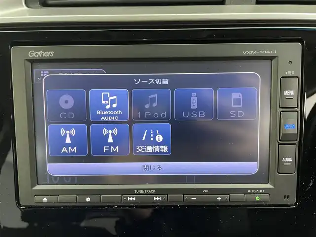 ホンダ フィット ハイブリット L ホンダセンシング 富山県 2019(平31)年 4.3万km クリスタルブラックパール 純正ナビ（AM/FM/CD/BT/USB）/バックカメラ/ETC/ハーフレザーシート/衝突被害軽減システム/レーダークルーズコントロール/レーンキープアシスト/横滑り防止装置/アイドリングストップ/純正フロアマット/オートLEDライト/フォグライト/革巻きステアリング/ステアリングスイッチ/スマートキー