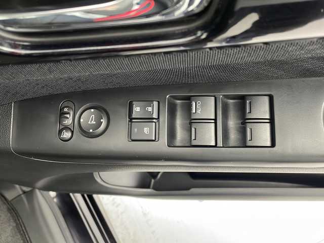 ホンダ Ｎ ＢＯＸ カスタム ターボ SSパッケージ 岐阜県 2015(平27)年 5万km プレミアムゴールドパープルパール 純正Gathersナビ/ETC/Bluetooth接続/CD/DVD/バックカメラ/プッシュスタート/スマートキー/スペアキー1本/両側パワースライドドア/ステアリングリモコン/衝突軽減ブレーキ/横滑り防止装置/純正アルミホイール/純正ドアバイザー/純正フロアマット/レーダークルーズコントロール（追従無し）/電格ミラー/フォグランプ