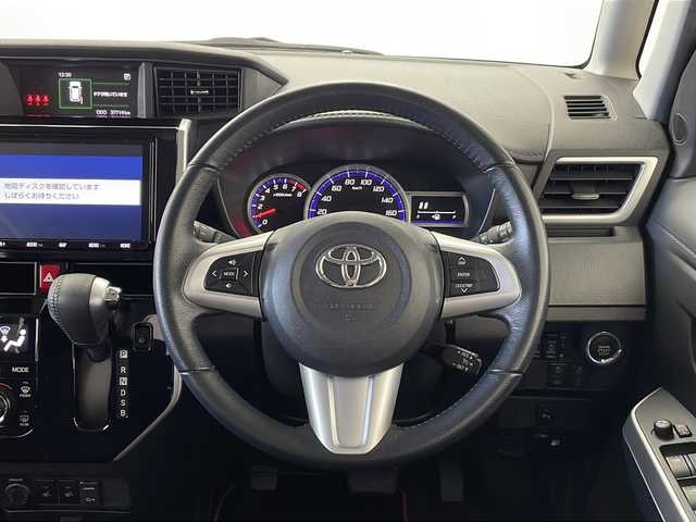 トヨタ ルーミー カスタムG 新潟県 2018(平30)年 3.8万km マゼンタベリーマイカM 純正メモリナビ　(HDMI・Bluetooth・CD・USB・DVD)/フルセグ　/両側パワースライドドア/セーフティセンス　/バックカメラ /クルーズコントロール/レーンキープアシスト /前後コーナーセンサー/ビルトインＥＴＣ　/純正前方ドライブレコーダー/純正フロントエアロパーツ/前席シートヒーター/LEDオートライト /オートマチックハイビーム/スマートキー/純正１４インチアルミホイール/ステアリングスイッチ/レザーステアリング/横滑り防止装置/盗難防止装置