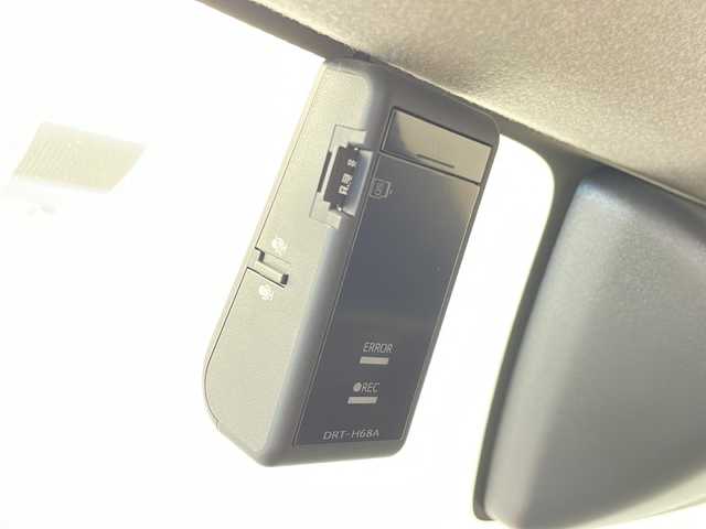 トヨタ ルーミー カスタムG 新潟県 2018(平30)年 3.8万km マゼンタベリーマイカM 純正メモリナビ　(HDMI・Bluetooth・CD・USB・DVD)/フルセグ　/両側パワースライドドア/セーフティセンス　/バックカメラ /クルーズコントロール/レーンキープアシスト /前後コーナーセンサー/ビルトインＥＴＣ　/純正前方ドライブレコーダー/純正フロントエアロパーツ/前席シートヒーター/LEDオートライト /オートマチックハイビーム/スマートキー/純正１４インチアルミホイール/ステアリングスイッチ/レザーステアリング/横滑り防止装置/盗難防止装置
