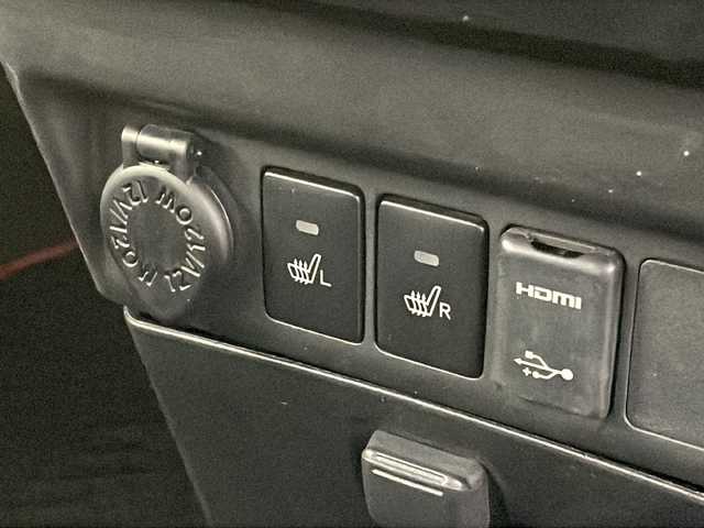 トヨタ ルーミー カスタムG 新潟県 2018(平30)年 3.8万km マゼンタベリーマイカM 純正メモリナビ　(HDMI・Bluetooth・CD・USB・DVD)/フルセグ　/両側パワースライドドア/セーフティセンス　/バックカメラ /クルーズコントロール/レーンキープアシスト /前後コーナーセンサー/ビルトインＥＴＣ　/純正前方ドライブレコーダー/純正フロントエアロパーツ/前席シートヒーター/LEDオートライト /オートマチックハイビーム/スマートキー/純正１４インチアルミホイール/ステアリングスイッチ/レザーステアリング/横滑り防止装置/盗難防止装置