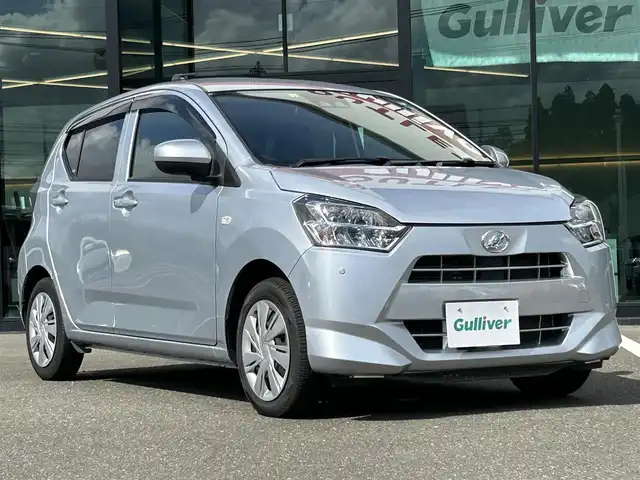 ダイハツ ミラ イース X SAⅢ 鹿児島県 2022(令4)年 3.6万km ブライトシルバーメタリック LEDヘッドライト/アイドリングストップ/オートエアコン/純正オーディオCD/AM/FM/AUX/オートマチックハイビーム/オートライト/衝突被害軽減ブレーキ/クリアランスソナー/パワステ/パワーウィンドウ