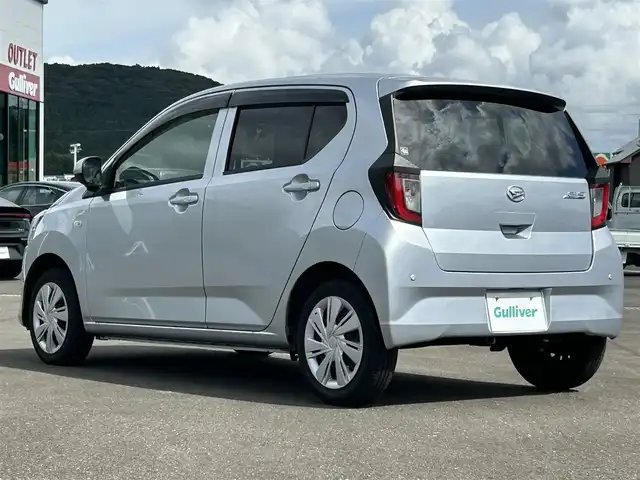 ダイハツ ミラ イース X SAⅢ 鹿児島県 2022(令4)年 3.6万km ブライトシルバーメタリック LEDヘッドライト/アイドリングストップ/オートエアコン/純正オーディオCD/AM/FM/AUX/オートマチックハイビーム/オートライト/衝突被害軽減ブレーキ/クリアランスソナー/パワステ/パワーウィンドウ