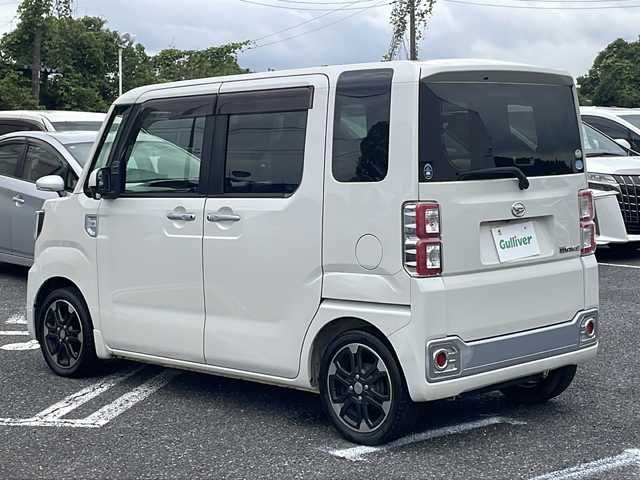 ダイハツ ウェイク G SA 千葉県 2015(平27)年 8.4万km パールホワイトⅢ ８型ナビ　ＮＳＺＮ－６５ＤＢ　バックカメラ　フリップダウンモニター　スマアシ　両側パワースライドドア　フルセグ　ＢＴ　ＤＶＤ　ＵＳＢ端子　ＥＴＣ　スマートキー　ＬＥＤライト　オートライト 15AW
