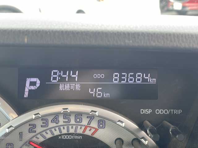 ダイハツ ウェイク G SA 千葉県 2015(平27)年 8.4万km パールホワイトⅢ ８型ナビ　ＮＳＺＮ－６５ＤＢ　バックカメラ　フリップダウンモニター　スマアシ　両側パワースライドドア　フルセグ　ＢＴ　ＤＶＤ　ＵＳＢ端子　ＥＴＣ　スマートキー　ＬＥＤライト　オートライト 15AW