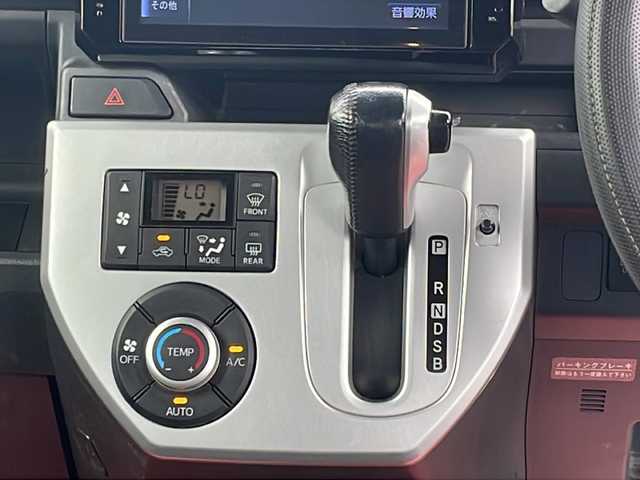 ダイハツ ウェイク G SA 千葉県 2015(平27)年 8.4万km パールホワイトⅢ ８型ナビ　ＮＳＺＮ－６５ＤＢ　バックカメラ　フリップダウンモニター　スマアシ　両側パワースライドドア　フルセグ　ＢＴ　ＤＶＤ　ＵＳＢ端子　ＥＴＣ　スマートキー　ＬＥＤライト　オートライト 15AW