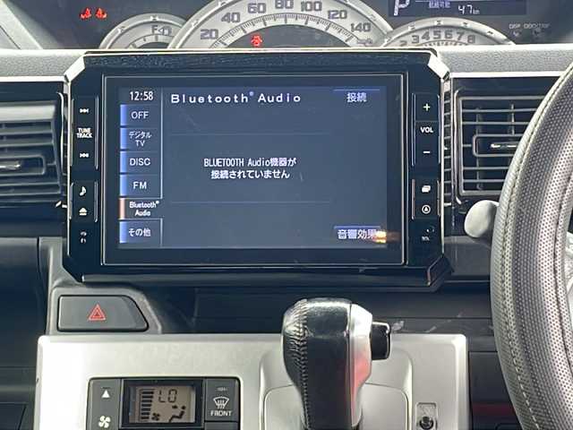 ダイハツ ウェイク G SA 千葉県 2015(平27)年 8.4万km パールホワイトⅢ ８型ナビ　ＮＳＺＮ－６５ＤＢ　バックカメラ　フリップダウンモニター　スマアシ　両側パワースライドドア　フルセグ　ＢＴ　ＤＶＤ　ＵＳＢ端子　ＥＴＣ　スマートキー　ＬＥＤライト　オートライト 15AW