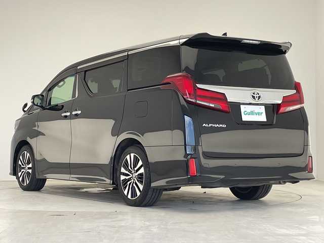トヨタ アルファード S Cパッケージ 愛知県 2019(令1)年 6.5万km ブラック 純正１０型SDナビ/純正フリップダウンモニター/三眼LEDヘッドライト/両側パワースライドドア/サンルーフ/本革シート/レーダークルーズコントロール/シートヒーター/エアシート/バックカメラ/電動リアゲート/パワーシート/コーナーセンサー/純正アルミホイール/ステアリングヒーター/リアオートエアコン/レーンキープアシスト/オートマチックハイビーム/衝突軽減システム/ETC/ステアリングスイッチ/スマートキー/プッシュスタート