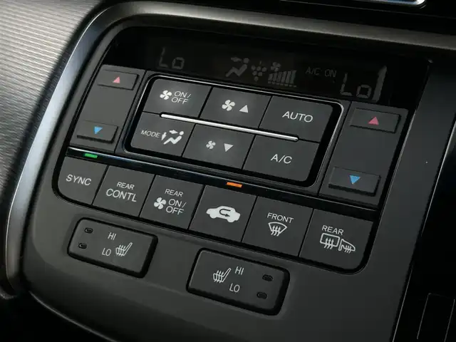ホンダ ステップワゴン スパーダ クルスピセンシング 福岡県 2020(令2)年 4.8万km プラチナホワイトパール 純正10型SDナビ(フルセグTV/CD/DVD/BT)バックモニタホンダセンシング後席モニタ両側電動パワスラレーダークルコンETCシートヒーターUSBHDMI純正フロアマット純正LED純正アルミホイールプッシュスタートスマートキースペアキー