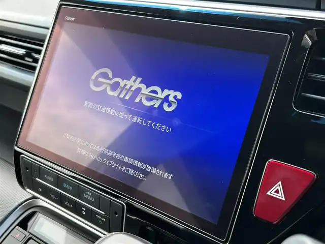 ホンダ ステップワゴン スパーダ クルスピセンシング 福岡県 2020(令2)年 4.8万km プラチナホワイトパール 純正10型SDナビ(フルセグTV/CD/DVD/BT)バックモニタホンダセンシング後席モニタ両側電動パワスラレーダークルコンETCシートヒーターUSBHDMI純正フロアマット純正LED純正アルミホイールプッシュスタートスマートキースペアキー
