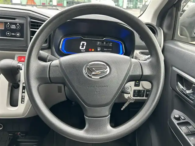 ダイハツ ミラ イース X SAⅢ 鹿児島県 2022(令4)年 3.2万km ブライトシルバーメタリック LEDオートライト/オートハイビーム/スマートアシスト/衝突被害軽減システム/クリアランスソナー/盗難防止装置/純正フロアマット/アイドリングストップ/社外ETC/純正オーディオCD/AM/FM