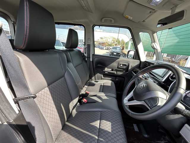 スズキ スペーシア カスタム HYBRID XS 茨城県 2020(令2)年 6.6万km スチールシルバーM 社外ナビゲーション/CD/DVD/Bluetooth/フルセグTV/バックカメラ/横滑り防止装置/コーナーセンサー/レーンキープアシスト/衝突被害軽減システム/プッシュスタート/スマートキー/ETC/両側パワースライドドア/純正15インチAW/オートライト/LEDヘッドライト