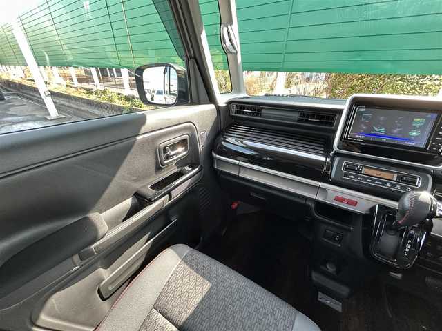 スズキ スペーシア カスタム HYBRID XS 茨城県 2020(令2)年 6.6万km スチールシルバーM 社外ナビゲーション/CD/DVD/Bluetooth/フルセグTV/バックカメラ/横滑り防止装置/コーナーセンサー/レーンキープアシスト/衝突被害軽減システム/プッシュスタート/スマートキー/ETC/両側パワースライドドア/純正15インチAW/オートライト/LEDヘッドライト