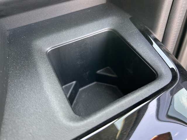 スズキ スペーシア カスタム HYBRID XS 茨城県 2020(令2)年 6.6万km スチールシルバーM 社外ナビゲーション/CD/DVD/Bluetooth/フルセグTV/バックカメラ/横滑り防止装置/コーナーセンサー/レーンキープアシスト/衝突被害軽減システム/プッシュスタート/スマートキー/ETC/両側パワースライドドア/純正15インチAW/オートライト/LEDヘッドライト