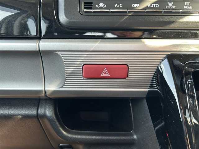 スズキ スペーシア カスタム HYBRID XS 茨城県 2020(令2)年 6.6万km スチールシルバーM 社外ナビゲーション/CD/DVD/Bluetooth/フルセグTV/バックカメラ/横滑り防止装置/コーナーセンサー/レーンキープアシスト/衝突被害軽減システム/プッシュスタート/スマートキー/ETC/両側パワースライドドア/純正15インチAW/オートライト/LEDヘッドライト