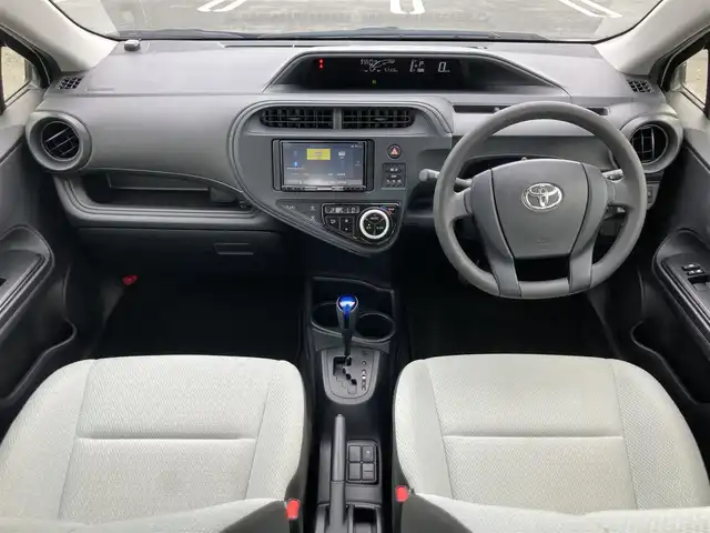 トヨタ アクア L 鳥取県 2020(令2)年 5.8万km スーパーホワイトⅡ 社外ナビ/BT/USB/トヨタセーフティセンス/レーンキープアシスト/ETC/ドライブレコーダー/オートハイビーム/リモコンキー/純正フロアマット/ドアバイザー