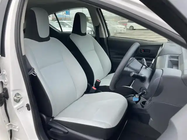 トヨタ アクア L 鳥取県 2020(令2)年 5.8万km スーパーホワイトⅡ 社外ナビ/BT/USB/トヨタセーフティセンス/レーンキープアシスト/ETC/ドライブレコーダー/オートハイビーム/リモコンキー/純正フロアマット/ドアバイザー