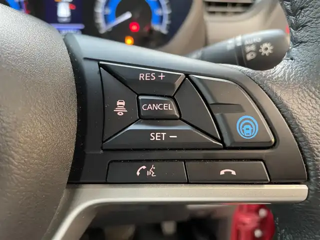 日産 ルークス HWS Gターボ プロパイロットED 佐賀県 2020(令2)年 4.2万km スパークリングレッド/ブラック プロパイロット/エマージェンシーブレーキ/インテリジェントクルーズコントロール/車線逸脱防止支援/警報/ソナー/純正9型ナビ/・フルセグTV/BT/CD/・アラウンドビューモニター/純正15インチAW/LEDヘッドライト/フォグランプ/オートライト/電動パーキングスイッチ/ステアリングスイッチ/ドライブレコーダー(DJ4-D)/プッシュスタート/ETC2.0/リアサーキュレーター/リアサンシェード/スペアキー×１/取扱説明書