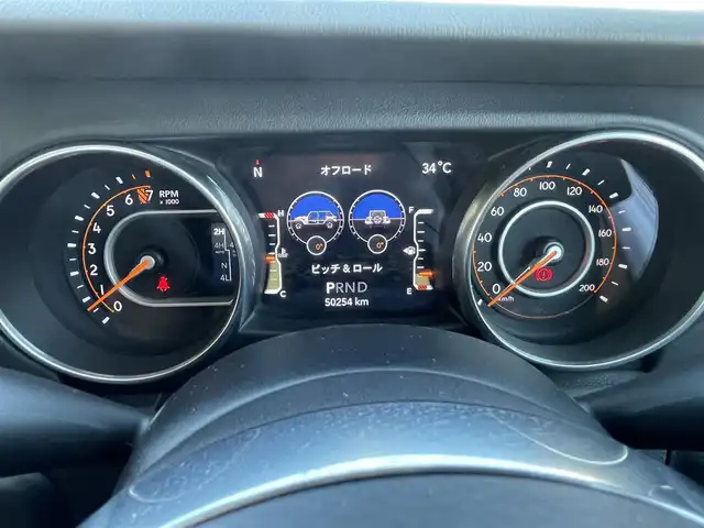 クライスラー・ジープ ジープ ラングラー アンリミテッド サハラ 静岡県 2019(令1)年 5.1万km ブライトホワイト 衝突軽減ブレーキACC/ブラインドスポットモニター/ベージュレザーシート シートヒーター /U connectナビフルセグTV Bluetooth/バックカメラ　サイドカメラ /オートライト /LEDヘッドライト/ヒルアシストコントロール/アルパインサラウンド/スマートキー/DSRCETC