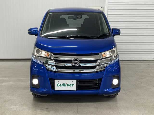 日産 デイズ ハイウェイスターX 熊本県 2017(平29)年 4.3万km オーシャンブルーP 純正ＳＤナビ（ＣＤ/ＤＶＤ/ＢＴ/ラジオ/フルセグ）/全方位カメラ/ＥＴＣ/衝突軽減システム/横滑り防止装置/オートライト/オートハイビーム/プッシュスタート/スマートキー/純正フロアマット/純正14インチＡＷ/ドアバイザー