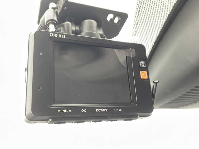 マツダ ＣＸ－５ XD プロアクティブ 千葉県 2018(平30)年 5.2万km エターナルブルーマイカ 純正ナビ/Bluetooth/CD/DVD/フルセグ/AM/FM/全方位カメラ/衝突軽減/レーンキープアシスト/レーダークルーズコントロール/ブラインドスポットモニター/ヘッドアップディスプレイ/ＥＴＣ/アイドリングストップ/パワーシート（D席）/シートヒーター/スマートキー/電子パーキング/ブレーキホールド/ＬＥＤヘッドライト/フォグライト/革巻きステアリング/ステアリングスイッチ/ステアリングヒーター/純正フロアマット/保証書/取り扱い説明書