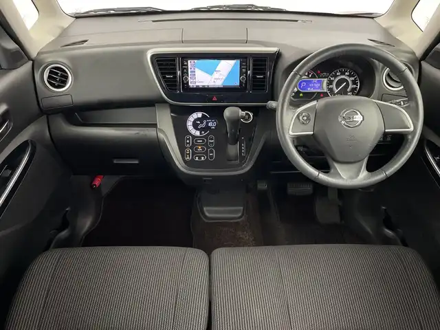 日産 デイズ ルークス ハイウェイスターX Gパッケージ 鹿児島県 2018(平30)年 3.8万km スパークリングレッドM 純正7インチナビ/（フルセグ/CD/DVD/BT）/アラウンドビューモニター/エマージェンシーブレーキ/アイドリングストップ/インテリジェントエマージェンシーブレーキ/踏み間違い防止アシスト/車線逸脱警報/両側パワースライドドア/LEDヘッドランプ/オートライト/純正15インチAW/革巻きステアリングホイール/ステアリングスイッチ/サンシェード（後席）/ETC/前後ドライブレコーダー/インテリジェントキー/プッシュエンジンスターター