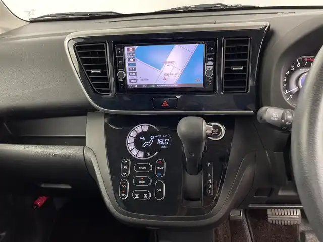 日産 デイズ ルークス ハイウェイスターX Gパッケージ 鹿児島県 2018(平30)年 3.8万km スパークリングレッドM 純正7インチナビ/（フルセグ/CD/DVD/BT）/アラウンドビューモニター/エマージェンシーブレーキ/アイドリングストップ/インテリジェントエマージェンシーブレーキ/踏み間違い防止アシスト/車線逸脱警報/両側パワースライドドア/LEDヘッドランプ/オートライト/純正15インチAW/革巻きステアリングホイール/ステアリングスイッチ/サンシェード（後席）/ETC/前後ドライブレコーダー/インテリジェントキー/プッシュエンジンスターター