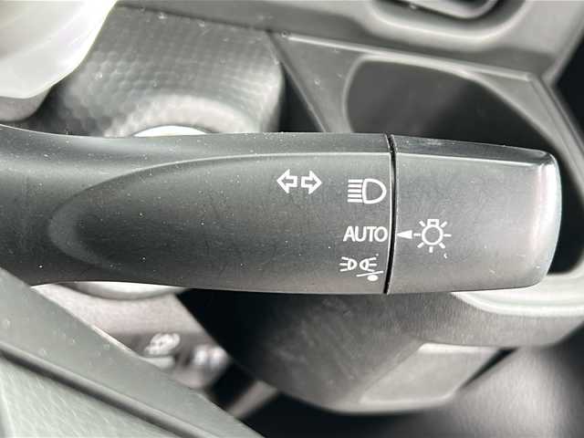 スズキ ハスラー HYBRID G 三重県 2020(令2)年 2.4万km フェニックスレッドパール/ガンメタリック2トーンルーフ 前席シートヒーター /スペアキー /オートライト /ヘッドライトレベライザー /アイドリングストップ /横滑り防止 /純正フロアマット /スマートキー /プッシュスタート /オートエアコン /電動格納ミラー /禁煙車