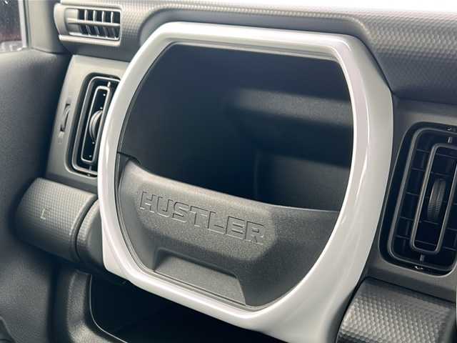 スズキ ハスラー HYBRID G 三重県 2020(令2)年 2.4万km フェニックスレッドパール/ガンメタリック2トーンルーフ 前席シートヒーター /スペアキー /オートライト /ヘッドライトレベライザー /アイドリングストップ /横滑り防止 /純正フロアマット /スマートキー /プッシュスタート /オートエアコン /電動格納ミラー /禁煙車