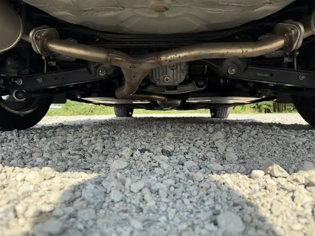 スバル レヴォーグ 1．8STIスポーツ EX 兵庫県 2022(令4)年 2.2万km マグネタイトグレーメタリック サンルーフ/革シート/シートヒーター/デジタルインナーミラー/純正ナビ/フルセグTV/バックモニター/レーダークルーズ/レーンキープアシスト/純正18インチアルミホイール/ＬEDヘッドライト/アイサイトX/ETC