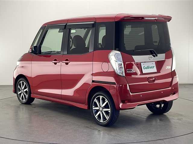 日産 デイズ ルークス HWS X Vセレクション 宮崎県 2018(平30)年 5.3万km スパークリングレッドM 禁煙車/エマージェンシーブレーキ/純正ナビTV/（MM318D-W/CD/DVD/Bluetooth/フルセグTV)/純正リアフリップダウンモニター/純正ドライブレコーダー/純正キセノンオートライト/純正フォグ/純正15インチアルミ/純正エアロ/純正ルーフエンドスポイラー/純正フロアマット/両側電動スライドドア/アラウンドビューモニター/クリアランスソナー/ウインカードアミラー/オートエアコン/本革巻ハンドル/リアルーフサーキュレーター（ナノイー）/ハーフレザーシート/インテリジェントキー/プッシュエンジンスタート