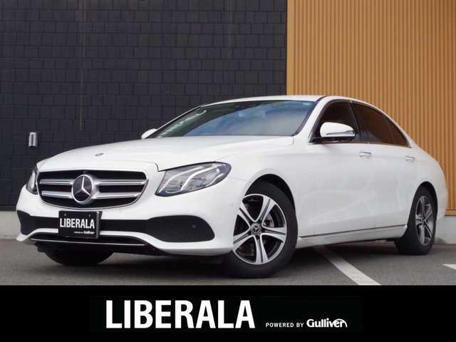 メルセデス・ベンツ Ｅ２００ アバンギャルド 埼玉県 2019(令1)年 4.2万km 白 ブラックレザーシート/アダプティブクルーズコントロール/レーダーセーフティパッケージ/ヘッドアップディスプレイ/Carplay/Burmester/パークセンサー/ブラインドスポットモニター/全周囲カメラ/純正ナビ/ETC/フルセグTV/シートヒーター/シートポジションメモリー機能