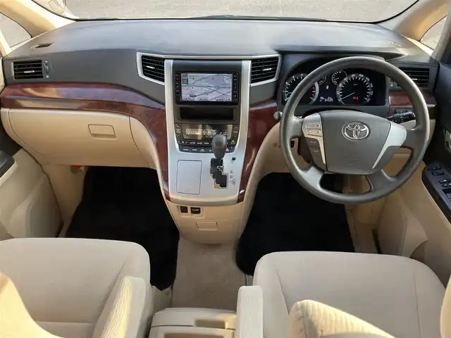 トヨタ アルファード 240X 福岡県 2008(平20)年 8.5万km ゴールドパールクリスタルシャイン 横滑り防止/片側電動スライドドア/カーテンエアバッグ/オートライト/パーキングアシスト/SDナビ(バックカメラ、ワンセグTV、AUX、CD)/ビルトインETC/社外アルミホイール(LEONIS)