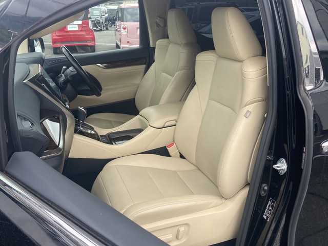 トヨタ アルファード G 福岡県 2018(平30)年 6.4万km ブラック 純正10インチSDナビ(NSZN-Z66T)/FM/AM/CD/DVD/SD/BT/フルセグTV/バックカメラ/純正12.1インチフリップダウンモニター/両側パワースライドドア/革シート/パワーシート/シートメモリ/シートヒーター/エアシート/オットマン/ETC/純正フロアマット/純正ドアバイザー/純正アルミホイール