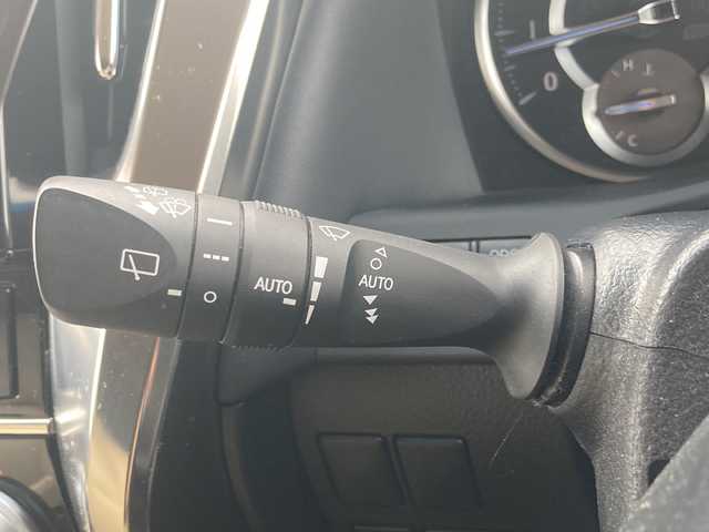 トヨタ アルファード G 福岡県 2018(平30)年 6.4万km ブラック 純正10インチSDナビ(NSZN-Z66T)/FM/AM/CD/DVD/SD/BT/フルセグTV/バックカメラ/純正12.1インチフリップダウンモニター/両側パワースライドドア/革シート/パワーシート/シートメモリ/シートヒーター/エアシート/オットマン/ETC/純正フロアマット/純正ドアバイザー/純正アルミホイール